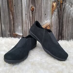 Black Suede Moccasins Taos Center Peace Sport Moc Size 7 Leather Light Hiker